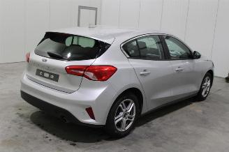 Ford Focus  picture 3