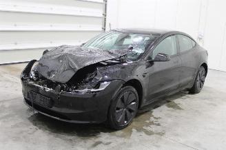Schadeauto Tesla Model 3  2023/11