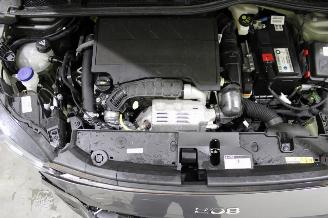 Peugeot 208  picture 15