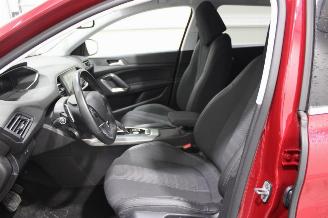 Peugeot 308  picture 10