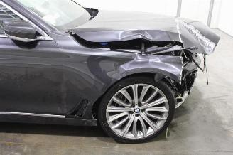 BMW 7-serie 730 picture 5