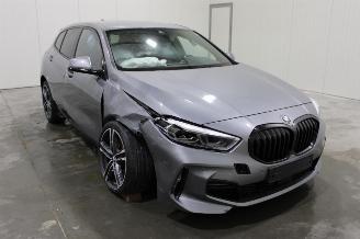 BMW 1-serie 116 picture 2