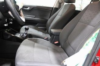 Kia Rio  picture 11