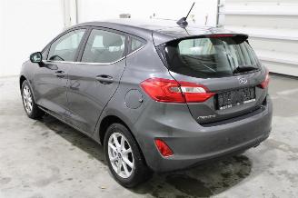 Ford Fiesta  picture 4