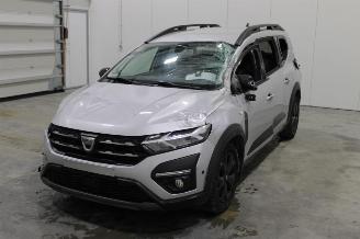 damaged passenger cars Dacia Jogger  2022/7