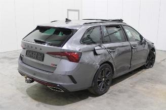 Skoda Octavia  picture 3