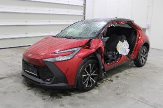 Coche siniestrado Toyota C-HR  2024/6