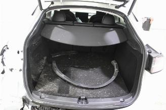 Tesla Model Y  picture 21