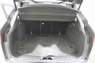 Jaguar F-Pace  picture 17