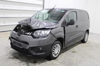 Schadeauto Toyota ProAce CITY 2024/6