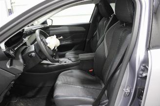 Peugeot 308  picture 10