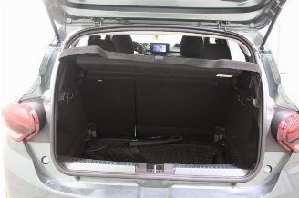 Dacia Sandero  picture 17