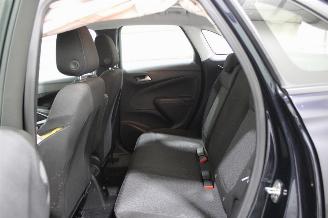Opel Crossland X picture 12