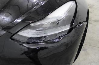 Tesla Model Y  picture 6