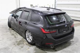 BMW 3-serie 320 picture 4