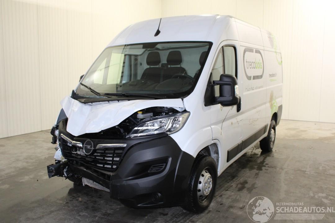 Opel Movano 