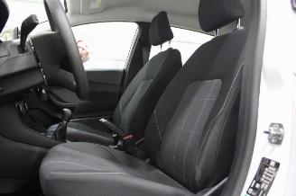 Ford Fiesta  picture 9