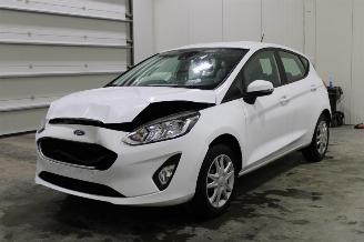 Auto incidentate Ford Fiesta  2020/12