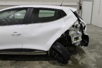 Renault Clio  picture 8