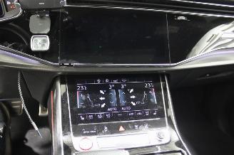 Audi RS Q8 picture 11