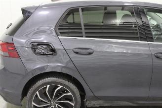 Volkswagen Golf  picture 9