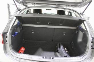 Kia Stonic  picture 17