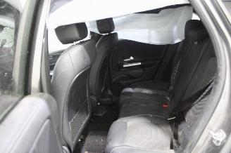 Mercedes GLA 180 picture 12