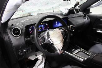 Mercedes GLA 180 picture 10