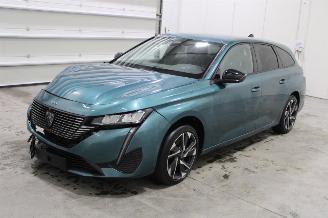 Damaged car Peugeot 308  2022/12