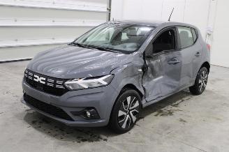 skadebil auto Dacia Sandero  2024/6