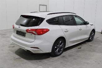 Ford Focus  picture 3