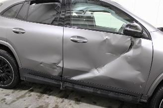 Mercedes GLA 200 picture 8