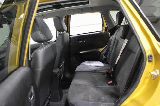 Suzuki Vitara  picture 12