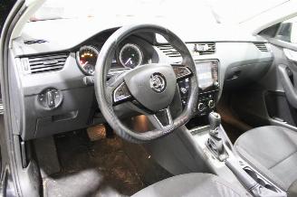 Skoda Octavia  picture 10