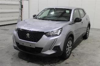 krockskadad bil auto Peugeot 2008  2023/3