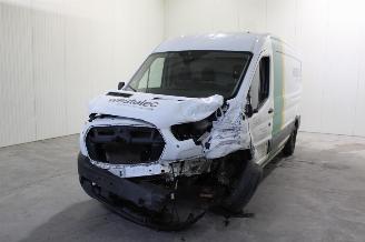 Salvage car Ford Transit  2023/11