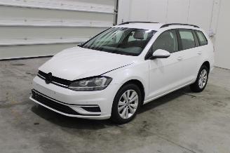 krockskadad bil auto Volkswagen Golf  2017/8