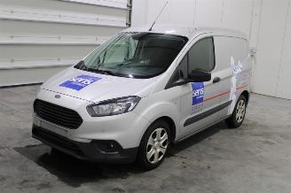 krockskadad bil bedrijf Ford Transit Courier Van Transit Courier 2023/2