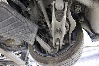 Mercedes C-klasse C 300 picture 19