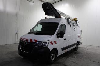 demontáž osobní automobily Renault Master  2021/9