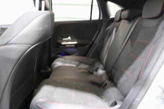 Mercedes GLA 200 picture 12