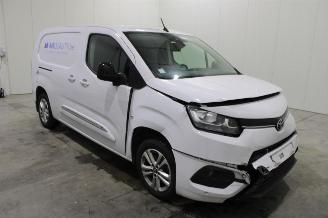 Toyota ProAce CITY picture 2
