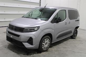 Unfallwagen Opel Combo  2024/6