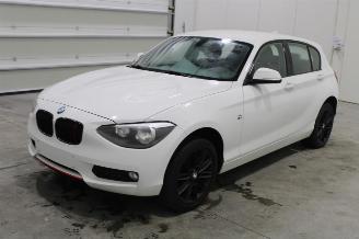 Schadeauto BMW 1-serie 114 2015/3