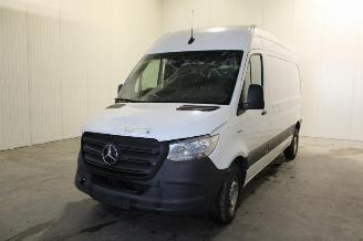 škoda dodávky Mercedes eSprinter  2023/9
