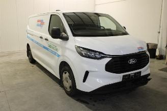 Ford Transit  picture 2