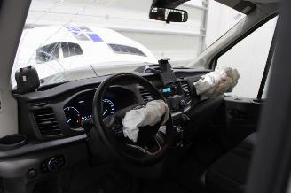 Ford Transit  picture 11