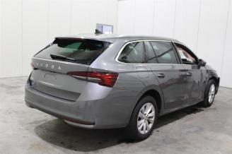 Skoda Octavia  picture 3