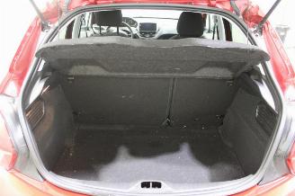 Peugeot 208  picture 19