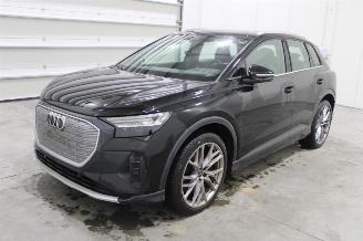 Salvage car Audi Q4 e-tron 2022/1